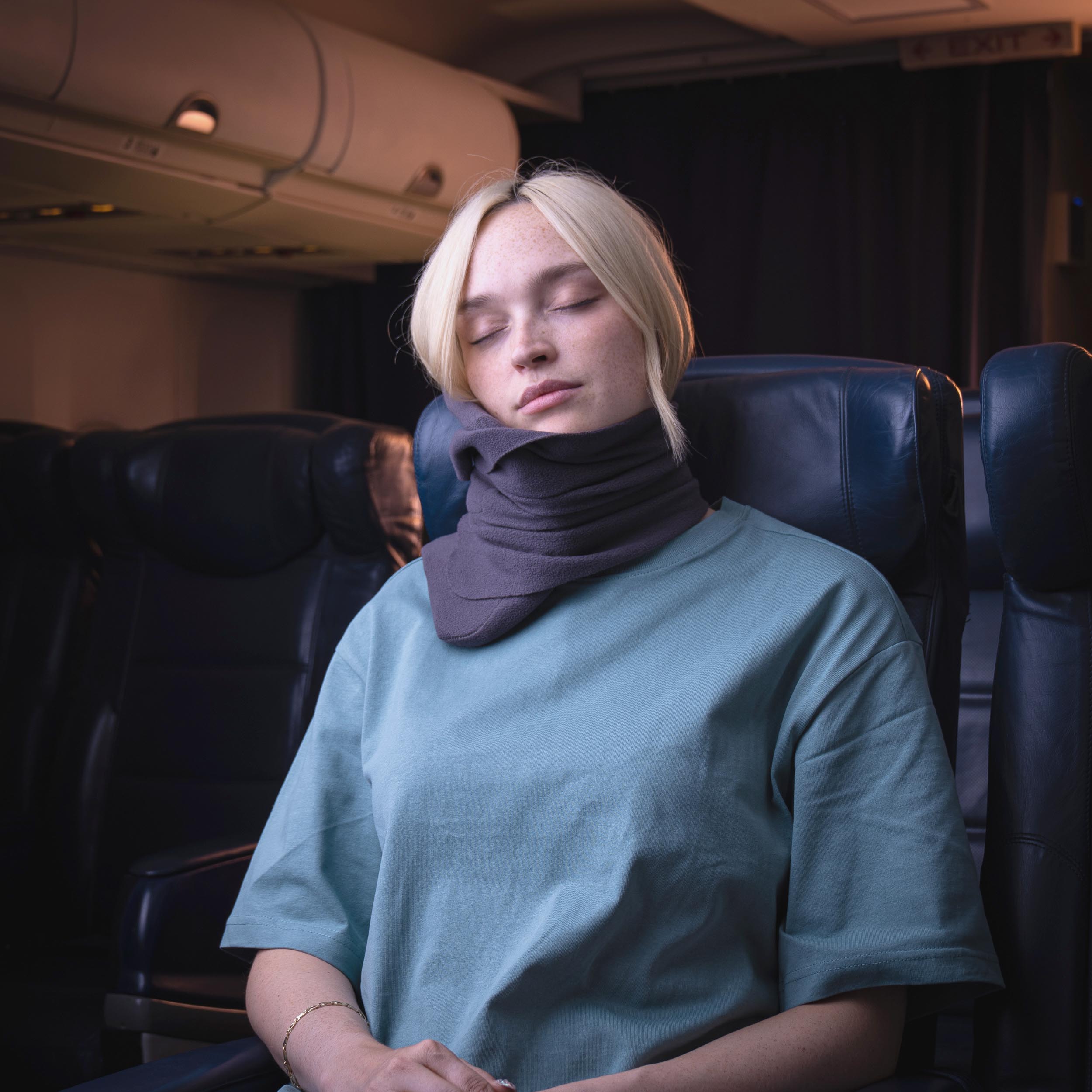 Relowsy Travel Neck Pillow